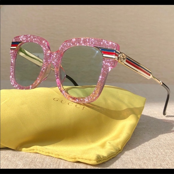 GUCCI Pink Glitter Sunglasses 🕶 - Picture 3 of 11